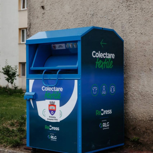 Titu implementează un sistem modern de colectare a deșeurilor textile