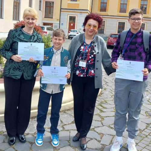 Doi elevi de la Colegiul Național "Titu Maiorescu" Aiud, premiați la sesiunea de comunicări științifice