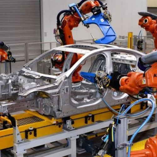 Nissan intenționează să concedieze 10.000 de angajați global