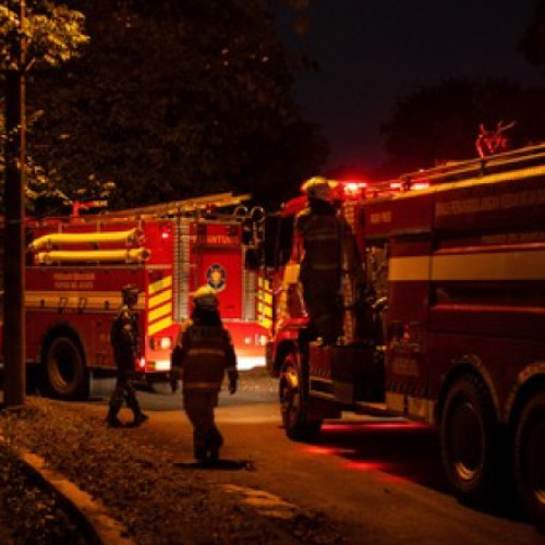 Treisprezece oameni au murit într-o operaţiune de distrugere de muniţie învechită, în Indonezia