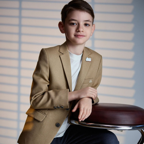 Rareș Prisacariu, desemnat "Vocea copiilor din România"