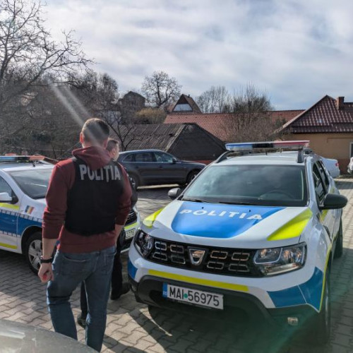 Bărbat fără permis prins cu mașină cu numere false în Feleacu