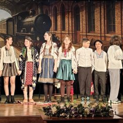 Elevii de la Şcoala Gimnazială &quot;Petru Rareş&quot; au adus cultura în viaţă printr-un spectacol inedit