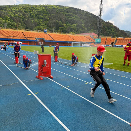Prietenii Pompierilor: Concurs de succes la Piatra-Neamț