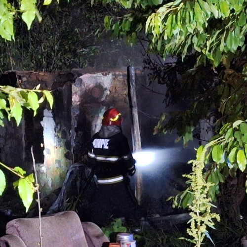 Tragedie în satul Batoți: o casă a fost mistuită de flăcări