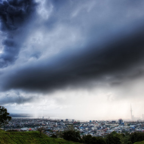 Meteorologii anunță vreme severă în următoarele zile