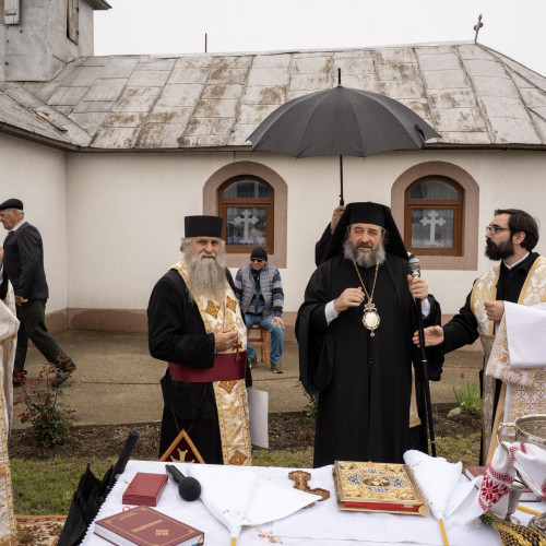 Sărbătoare în Parohia Dealu Crucii din Vorniceni