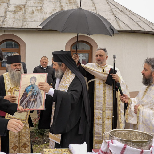 Sfintire la Parohia Dealu Crucii din Vorniceni