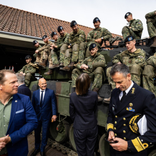 Ministerul olandez al Apărării ridică nivelul de alertă din cauza amenințărilor sporite