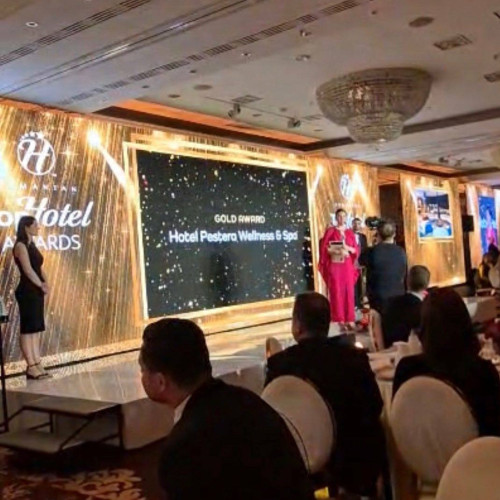 Hotel Pestera Wellness &amp; Spa, premiat la TopHotel Awards