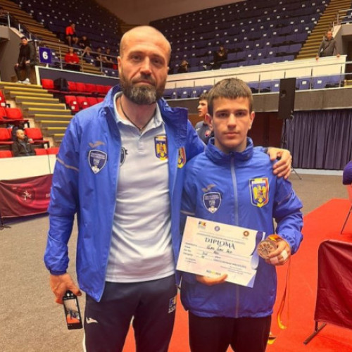 Performanțe remarcabile ale LPS Bihorul la turneul internațional de lupte libere