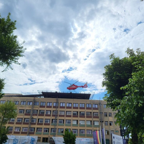 Accident grav la Viisoara: Un copil de aproape 2 ani s-a ars cu apa fiarta