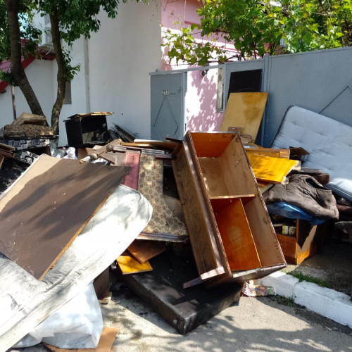 Familie afectată de incendiu, fără adăpost