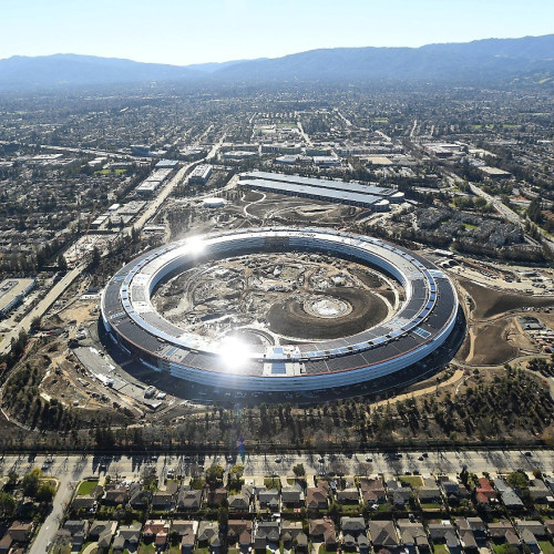 Apple se menține pe prima poziție în Topul 100 Global al brandurilor valoroase