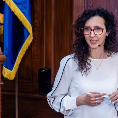 Clasa inversată, o soluție pentru provocările educației tradiționale