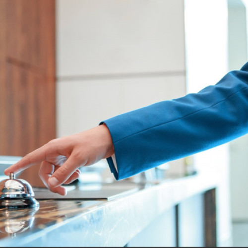 Studiu: Unele hoteluri din Marea Britanie oferă sejururi mai scurte de 24 de ore