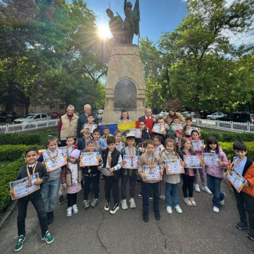 Concurs de șah dedicat Zilei Independenței la Focșani