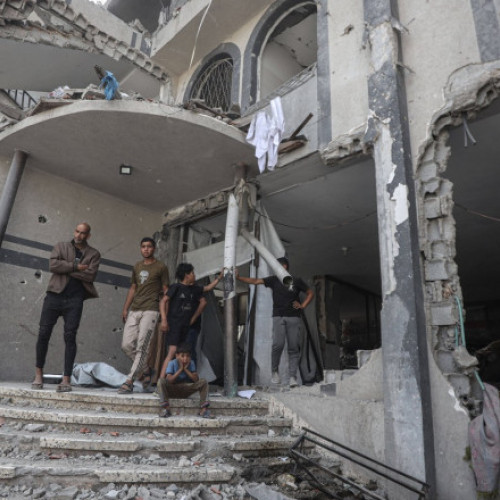 Atacuri aeriene israeliene în Fasia Gaza: peste 100 de morți