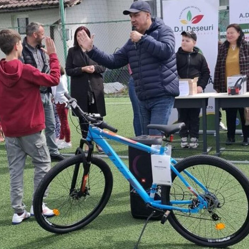 Copiii au colectat 15,6 tone de deseuri reciclabile