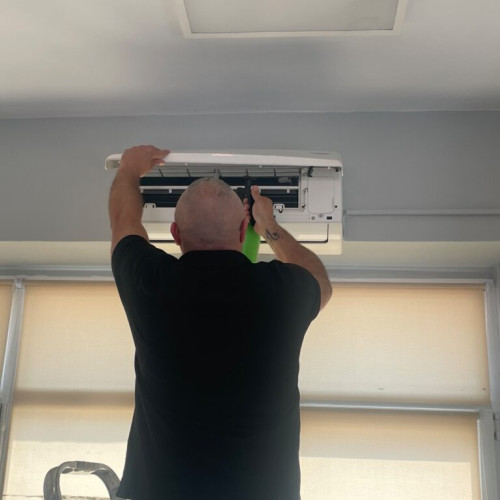 Aerul condiționat: Importanța igienizării pentru sănătate