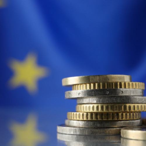 Fondurile europene, esențiale pentru economia României