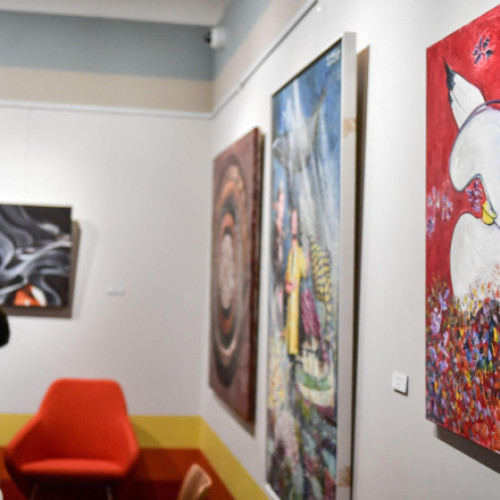 Farah Pahlavi, ultima regină a Iranului, vorbește despre susținerea iranienilor