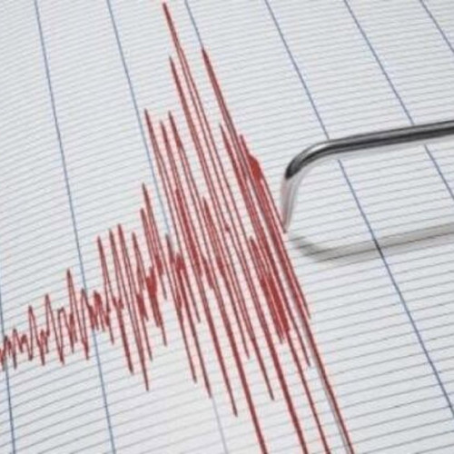 Tensiuni generate de cutremure în România înainte de alegerile prezidențiale