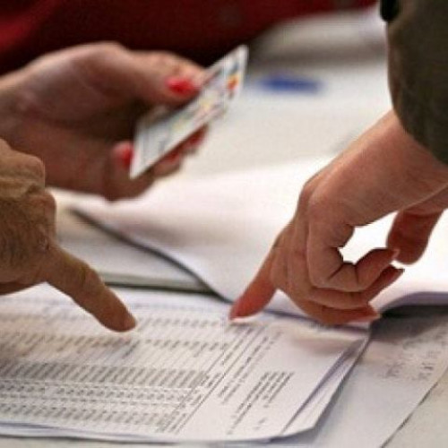 Peste 3,6 milioane de români au votat în al doilea tur al alegerilor prezidențiale