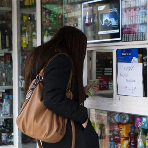 Angajat din Cluj-Napoca sancționat pentru vânzarea de alcool în ziua alegerilor