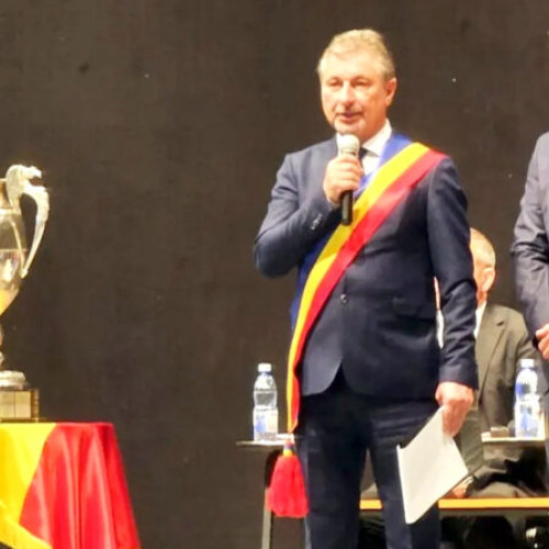 Corvinul Hunedoara câștigă Cupa României și pășește în aventuri europene