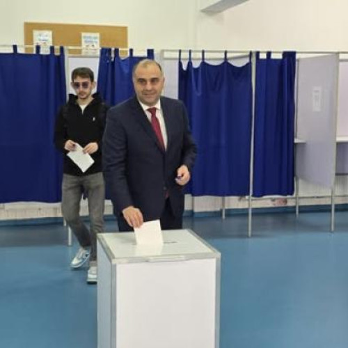 Viceprimarul Clujului îndeamnă la vot în turul doi al alegerilor prezidențiale