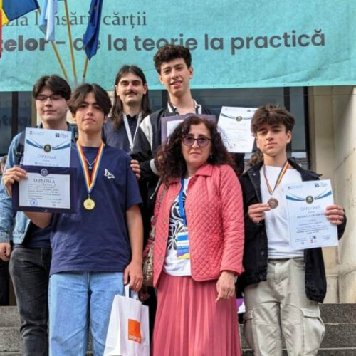Elevii Colegiului Național "Unirea" din Focșani, premiați la Olimpiada Națională de Inteligență Artificială