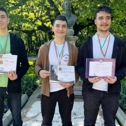 Lotul judetului Vrancea, distins la Concursul Național de Matematică Aplicată
