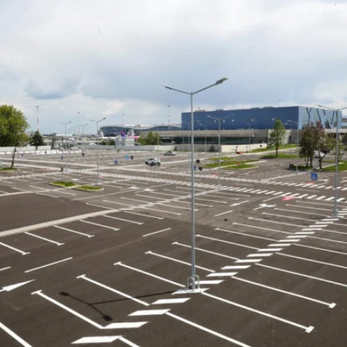 O nouă parcare pentru pasageri la Aeroportul Internațional Henri Coandă