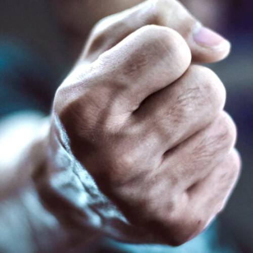 Sătean din Rapoltu Mare riscă închisoarea după o agresiune