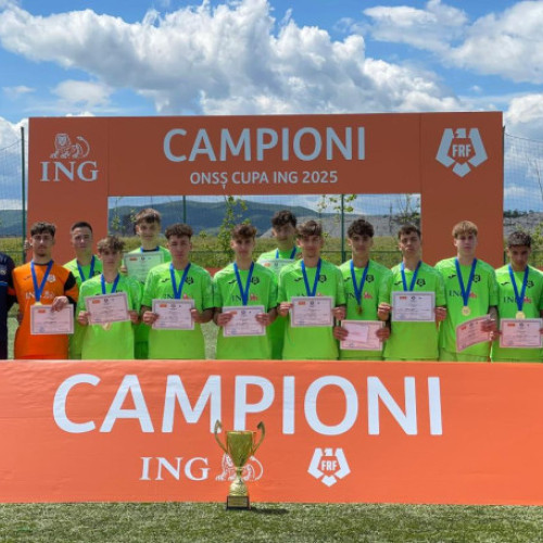 LPS Bihorul Oradea câștigă Olimpiada Națională a Sportului Școlar la fotbal U16
