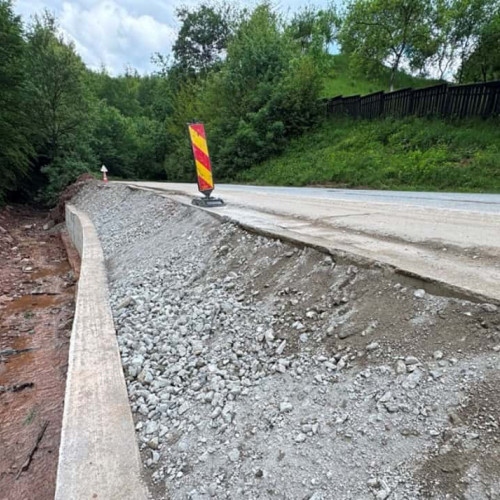 Lucrări de întreținere pe drumurile județene din Alba