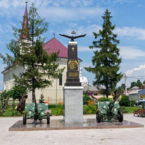 Primăria orașului Târgu Lăpuș oferă locuințe sociale până pe 30 mai 2025