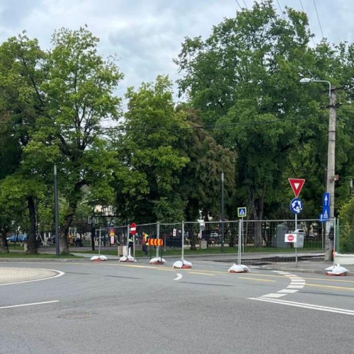 Circulația auto în zona Pieței 14 Iulie, închisă din cauza lucrărilor de modernizare