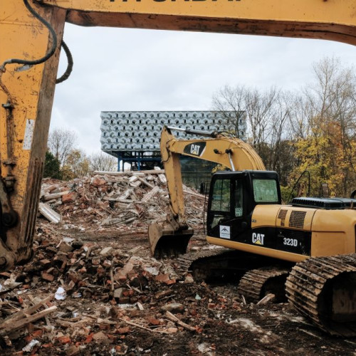 Un dezvoltator imobiliar riscă demolarea unor case fără autorizație