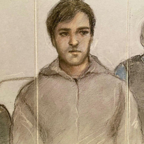 Cetățean roman acuzat de complicitate în incendii legate de prim-ministrul britanic Keir Starmer