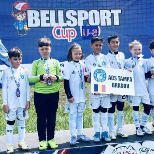 Micii fotbaliști de la ACS Kids Tampa Brașov au participat la Bellsport Cup 2025