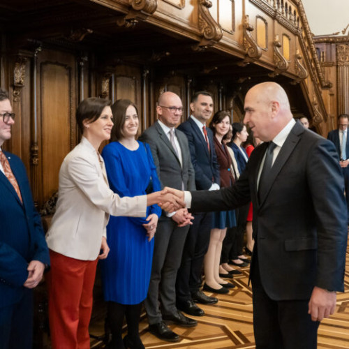 Ilie Bolojan înmânează distincții fundațiilor germane pentru promovarea drepturilor omului