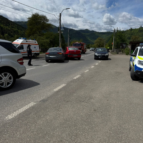 Accident între doi șoferi seniori în Bicaz