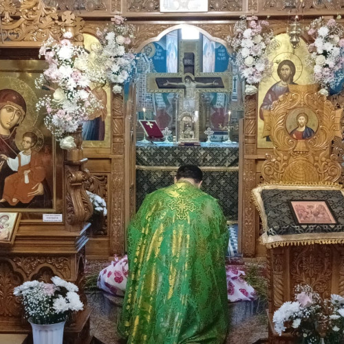 Trei biserici din județul Botoșani rămân fără preoți