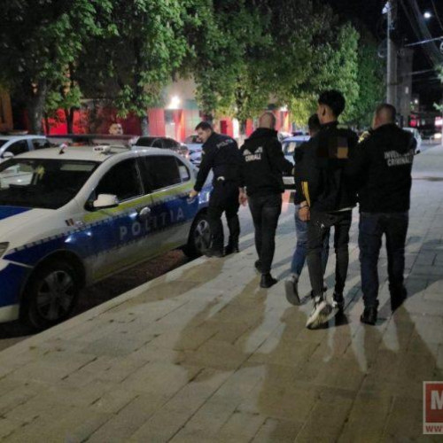 Un tânăr de 17 ani a negociat suma de 50 de lei după o tâlhărie în Botoșani