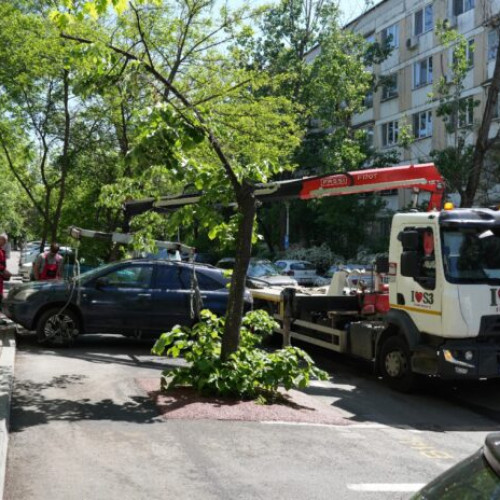Primăria Sectorului 3 a ridicat 2.844 de autovehicule parcate neregulamentar