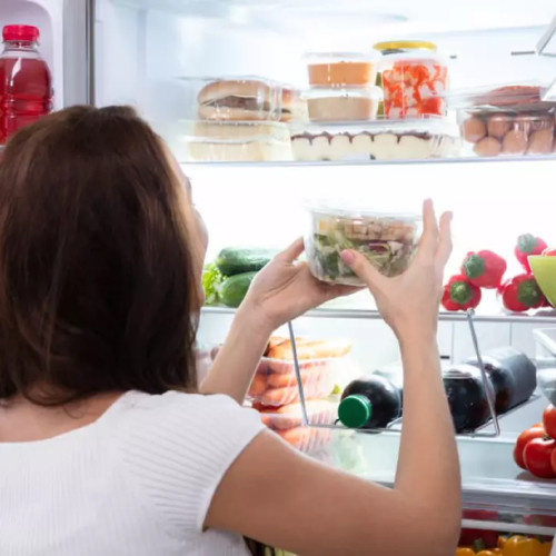 Iaurtul cu fructe din supermarket poate fi periculos pentru sănătate