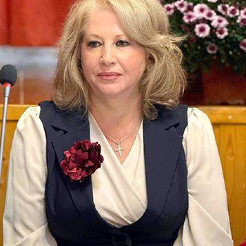 Abordare realistă privind coroanele funerare în Valisoara