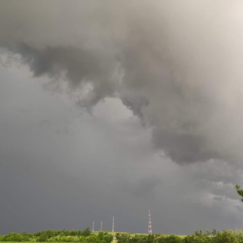 Cod galben de instabilitate atmosferică în județul Botoșani